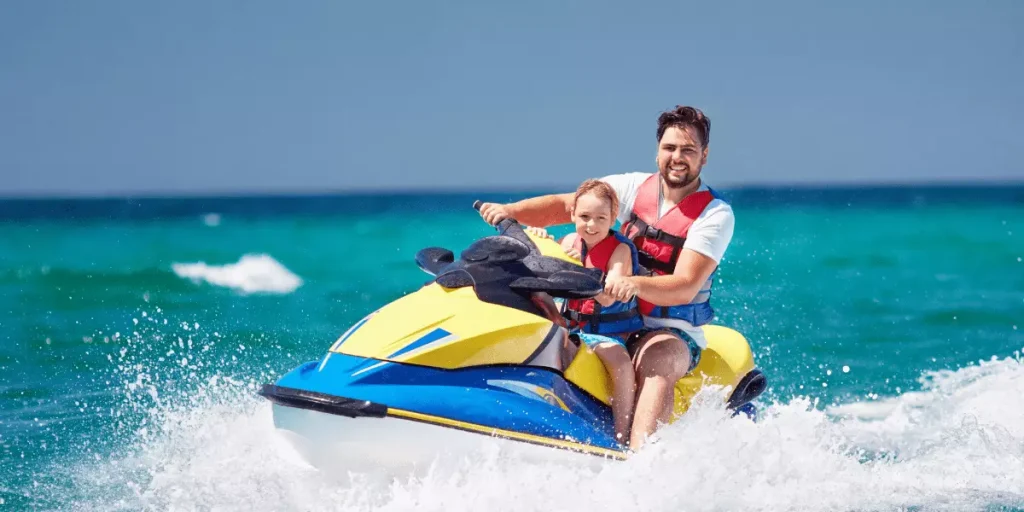 15 Water sports activities you can do in Andaman with your partner