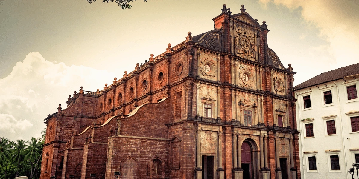 8 Most famous Churches of Goa min