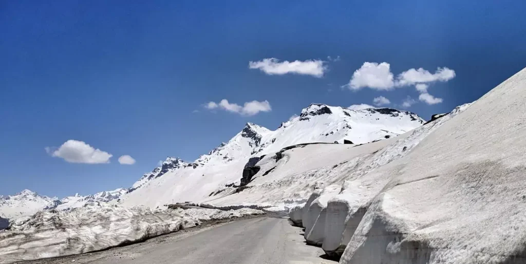 Manali and Rohtang Pass