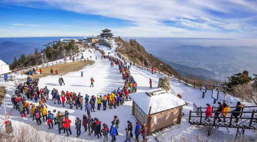 Manali Winter Snow Festival Tour