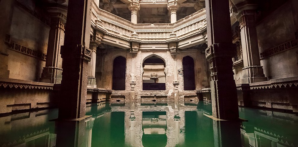 Adalaj Stepwell