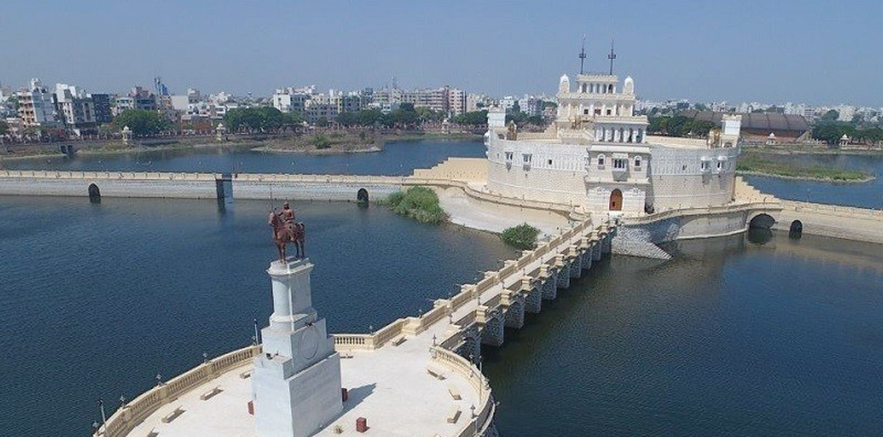 Lakhota Museum