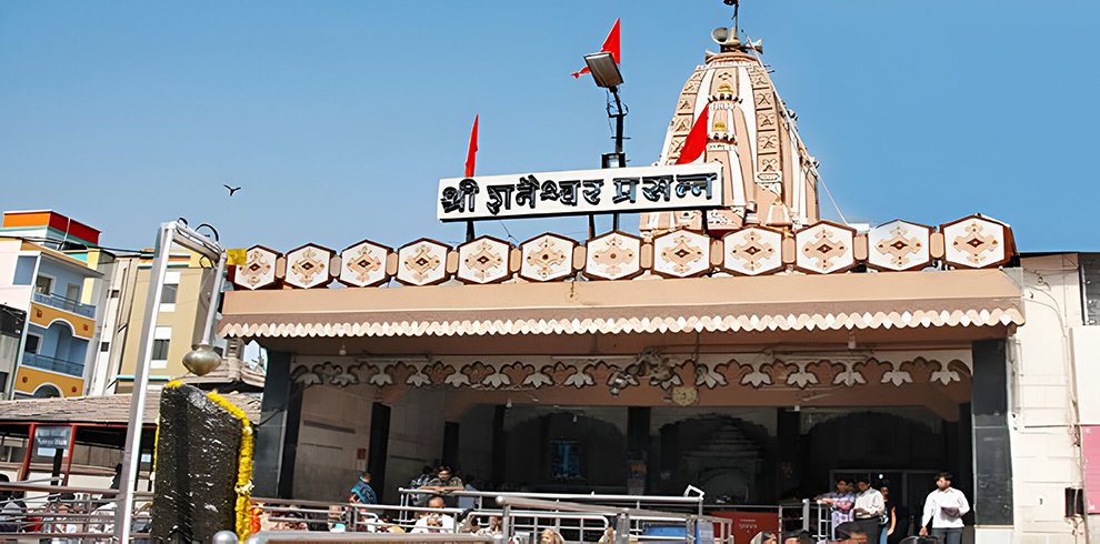 Shani shringnapur temple4