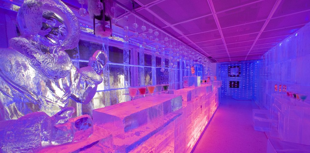 Ice Bar,