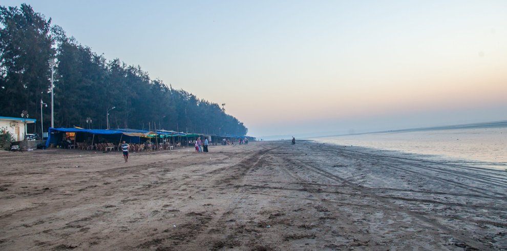 Jhampore Beach