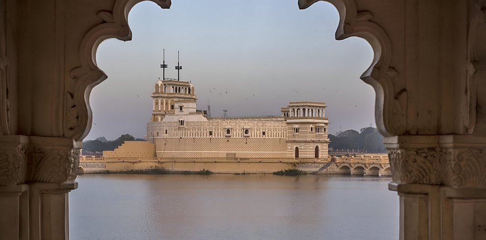 Lakhota Lake