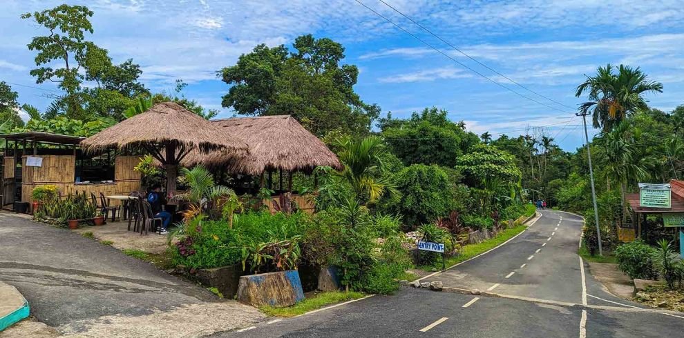 Mawlynnong Village