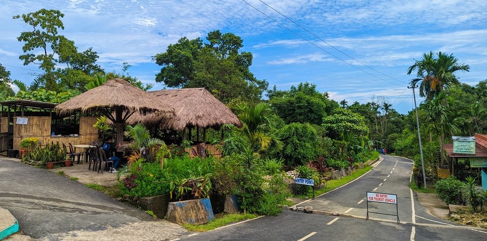 Mawlynnong Village