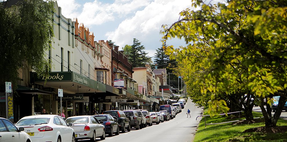 villages of Leura